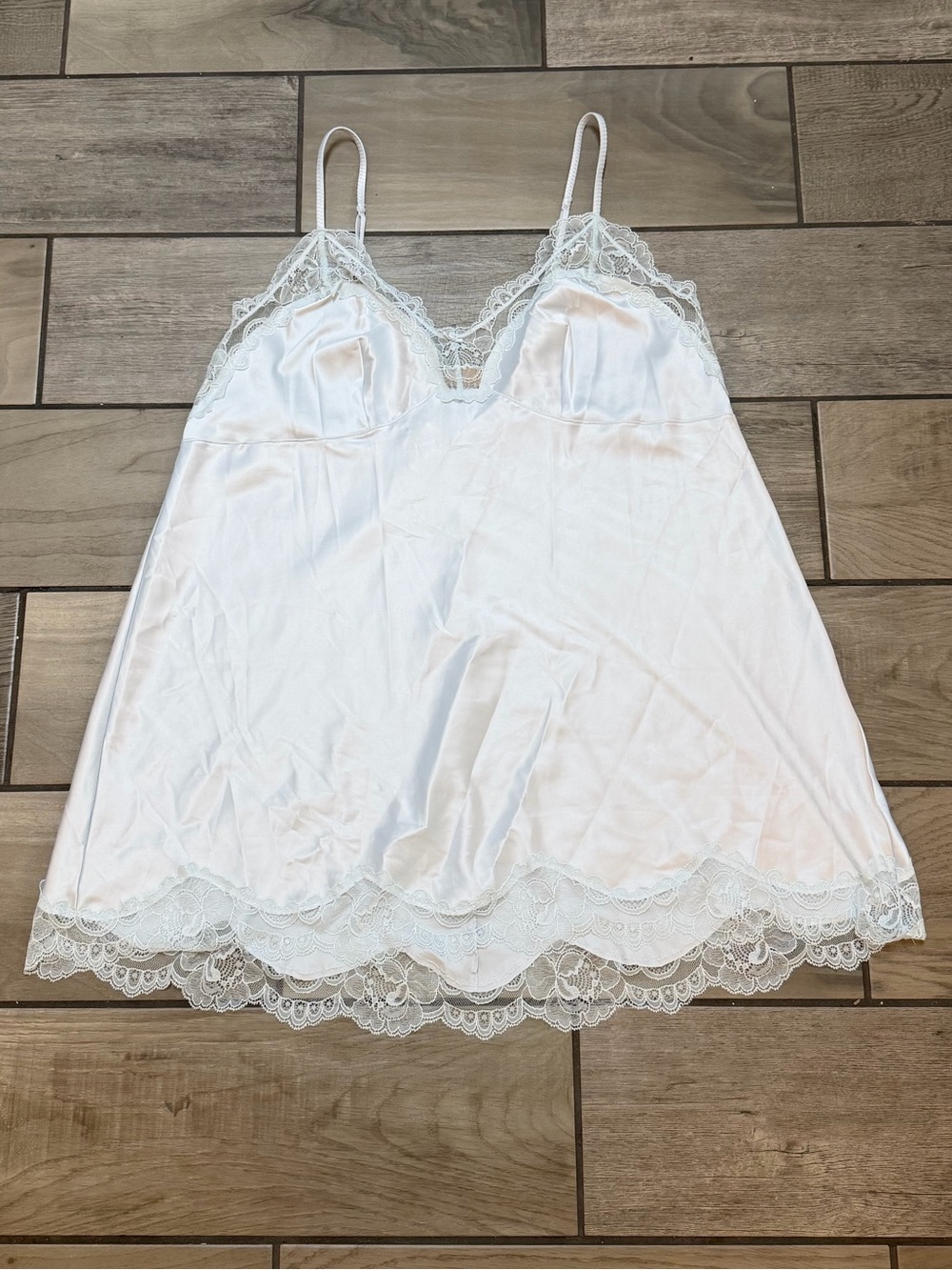 SKIMS Dove Gray Shine Lace Slip Dress Nightgown